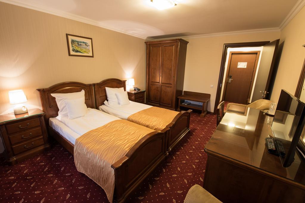 Edelweiss Poiana Hotels Poiana Brașov Zimmer foto